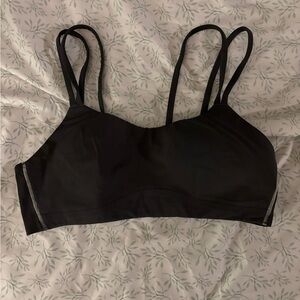 Lululemon like a cloud bra